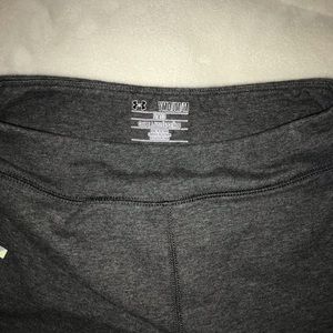 Girls Capri Under Armour leggings